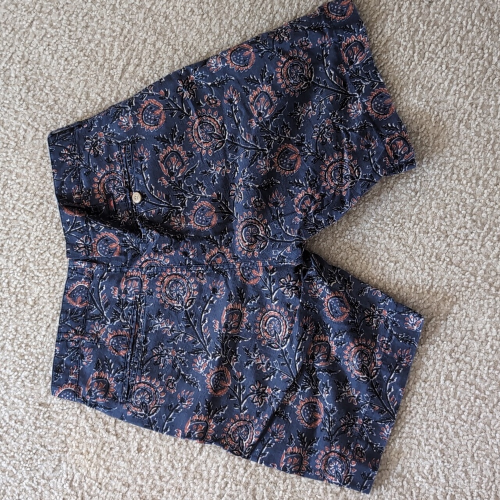 Faherty Patterned Shorts - Picture 7 of 9